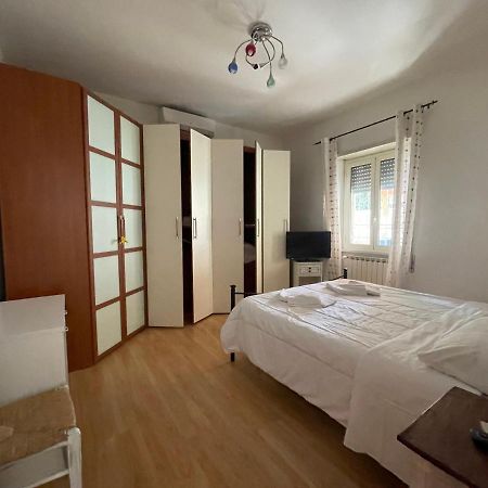 Casa Di Roberta Apartment Passoscuro Luaran gambar